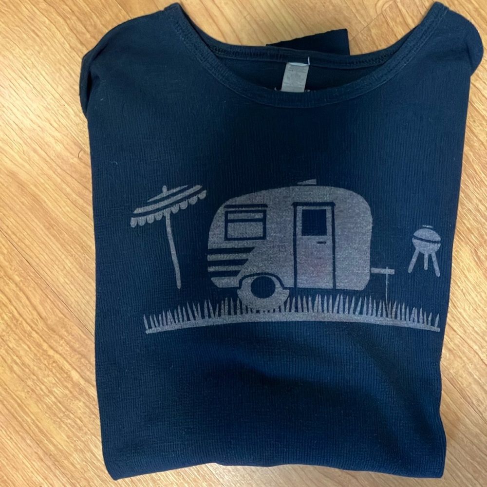 Like new Marushka L/S T w/cute camping imprint L